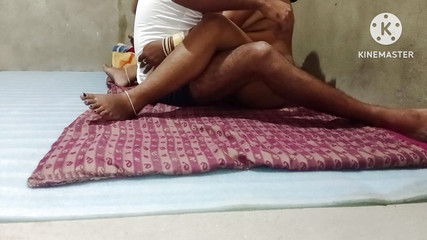 पति के दोस्त से चूत चाटना और लंड चूसना