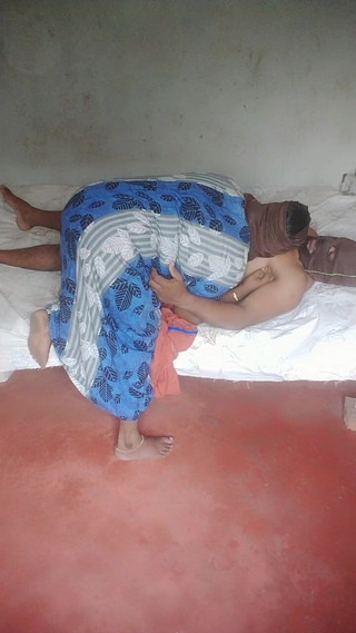 कॉलेज गर्ल के रोमांचकारी प्रदर्शन वीडियो