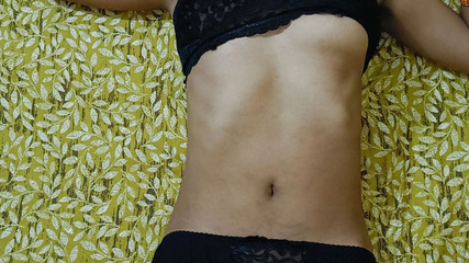 हॉट इंडियन देसी लड़की को डॉगी स्टाइल पोजीशन में जमकर चोदा गया, उसने पहली बार बॉयफ्रेंड के साथ हार्ड सेक्स किया