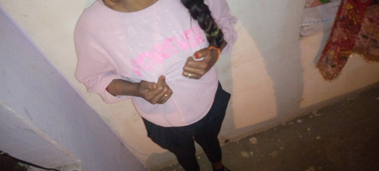 सौतेली भतीजी के साथ रोमांस, सौतेली लड़की को कमरे में ले गए और सेक्स का भरपूर आनंद लिया