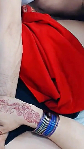 दोस्त की हॉट पत्नी को बेडरूम में मिशनरी स्टाइल में चोदा फुल एचडी देसी पोर्न