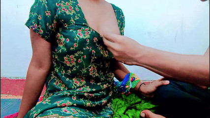 सर, मुझे तत्काल नौकरी की आवश्यकता है। मैं उसके लिए कुछ भी करूंगा