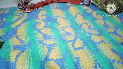 हिंदी ऑडियो लेने गई तो गांव की भाभी से किसिंग और रोमांस की बातें करने लगी हिंदी गई टी सी