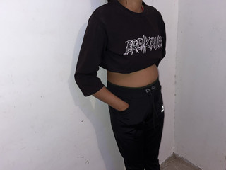 कॉलेज गर्ल हॉट टाइट पुसी मॉडल फिटनेस फिगर