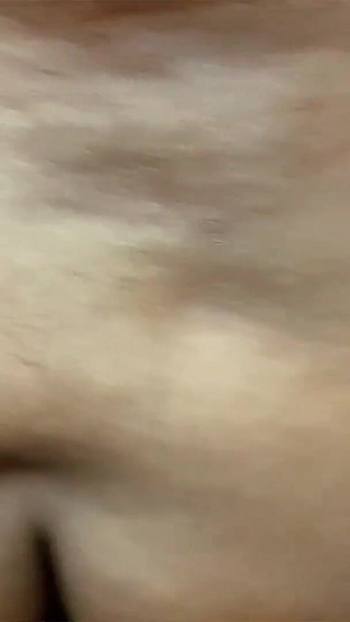 मैं बाथरूम में अपनी हनी सौतेली माँ के साथ नग्न होकर चुदाई कर रहा हूँ, सौतेला बेटा बाथरूम में प्रवेश करता है और मेरी सौतेली माँ से मिलता है और हम नग्न होकर चुदाई करते हैं