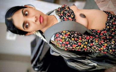 आख़िरकार मैंने अपनी देसी हॉट पड़ोसी लड़की को चोद ही लिया