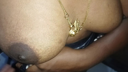 माई वाइफ सरन्या बाथ शो