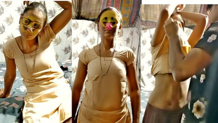 कॉलेज के बाद लड़की अपने कपड़े बदल रही थी तभी अचानक सौतेला भाई अंदर आ गया