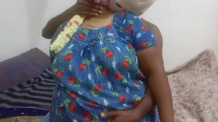 तमिल हॉट जोड़ी घर में सुंदर शरीर की चुदाई