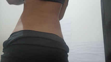 जूसी हाई क्लास इंडियन न्यूड शो