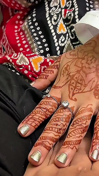 जब मेरी सेक्सी छात्रा मुझे छुपकर चोदने की पेशकश करती है