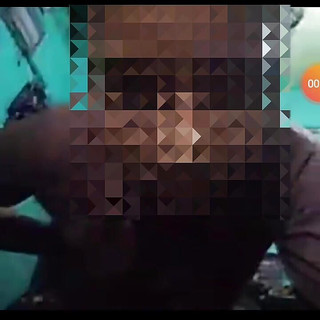 वीडियो कॉल पर फिंगरिंग