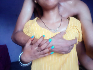 मेरी सबसे छोटी बहन को डॉगी स्टाइल में डेवर के साथ जमकर चोदा गया, स्पष्ट हिंदी ऑडियो