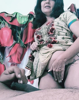 उसने मुझे प्यार से जगाया - बीबीसी