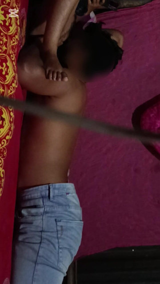 मैंने अपनी पत्नी की चूत चूसी. मेरी पत्नी अपनी चूत चूसने के बाद बहुत कामुक हो गई है