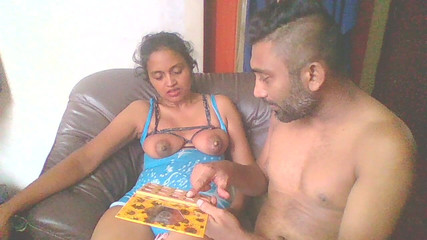 श्रीलंकाई बीच हाउस पार्ट सी में सौतेली माँ वापस