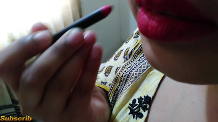 मैंने भारतीय गर्म सौतेली माँ की वर्जिन चूत को चोदा और नष्ट कर दिया - चूत और मुँह के अंदर वीर्य हिंदी स्पष्ट ऑडियो