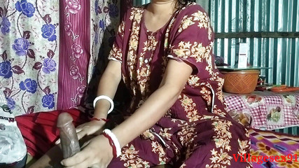 सौतेले बेटे द्वारा सोनाली सेक्स