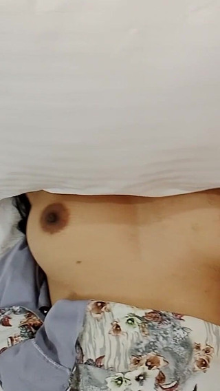 कॉलेज गर्ल प्रोफेसर द्वारा बहकाया गया