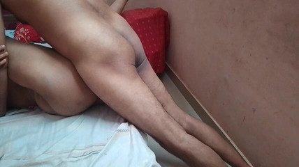 भारतीय मलयाली लड़की को उसके पति ने चोदा