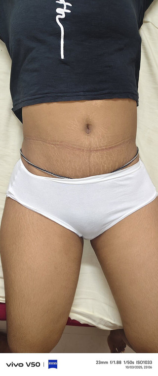 सौतेली बहन के साथ स्पर्श