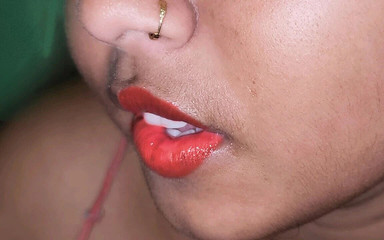 पत्नी को धोखा दे रहे देवर के साथ भारतीय देसी भाभी का सेक्स