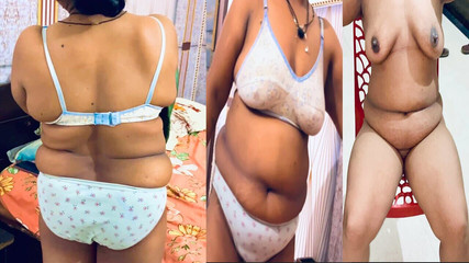 देसी सौतेली चाची को होटल में सौतेले भाई ने चोदा