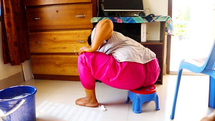 देसी बाथरूम चुदाई सौतेली बहन की गांड की बाथरूम में जोरदार चुदाई हुई और हर कोई स्मैक सुन सकता है