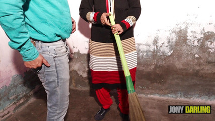 चूसा और कुतिया बना कर छोड़ दिया