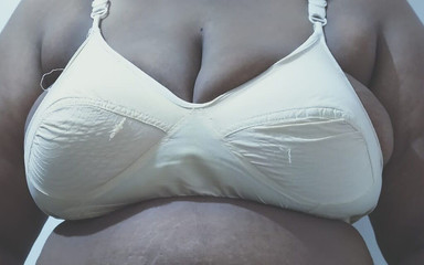 भारतीय एंटी पूर्ण शारीरिक मालिश प्रदर्शन वीडियो