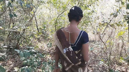 एक लड़की ने मुख-मैथुन के बाद जंगल में अपने सौतेले भाई के साथ जमकर चुदाई की, एक एशियाई किशोर लड़कियों ने जंगल में अपने प्रेमी के साथ जमकर चुदाई की