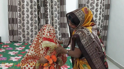 हिंदी ऑडियो के साथ सौतेले पिता ने सौतेली माँ के सामने सौतेली बेटी को छोड़ दिया