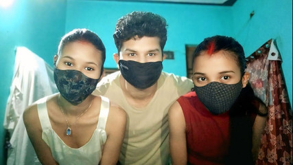 देसी गाँव के दोस्त पहली बार त्रिगुट Xvideo भारतीय देसी गाँव की गर्लफ्रेंड