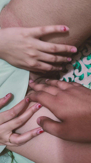 जब जीजा ने हॉट साली को अकेले देखा और चोद डाला