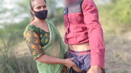 हिंदी जंगल वीलॉग, देसी ब्यूटीफुल भाभी जीजा के साथ जंगल में वीलॉग बनाने गई थी