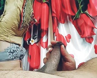 बेशर्म एमआईएलए सेक्स दृश्य