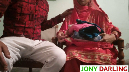 शादी से एक रात पहले भाभी की सौतेली बेटी की जम कर चुदाई हुई.