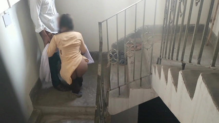 स्कूल सीरीज में छात्रा ने अपने क्लास टीचर के साथ किया सेक्स