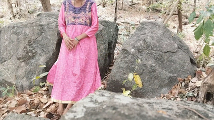 कॉलेज के बाद जंगल में एक कॉलेज लड़की को उसके टीचर ने जमकर चोदा, एक हॉट लड़की को उसके बॉयफ्रेंड ने जंगल में चोदा