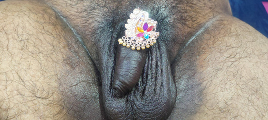 सेक्सी देसी भाभी जी अपने बॉयफ्रेंड को मसाज ऑयल से मसाज कराएं