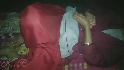 सील तोड़ कर अपनी चूत की भूख मिटाई, पहली बार सेक्स, आराम की भूख