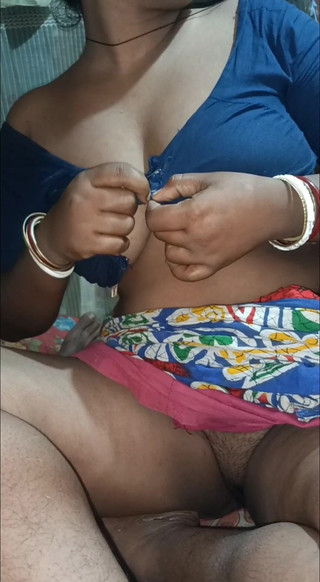 मैं इंडियन हॉट भाभी की चुदाई देखना चाहता हूँ।