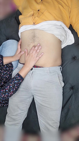 भाग 1 मेरी सौतेली बहन मुझे सेक्स के लिए आकर्षित करती है