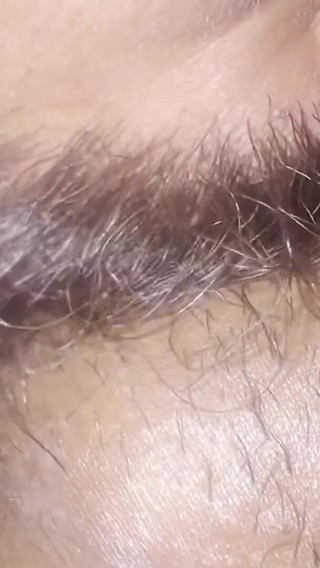 मल्लू पड़ोसी ने लड़के के साथ सौतेला सेक्स किया