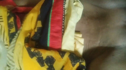 देसी बॉयफ्रेंड ने मुझे सेक्स करने के लिए मनाया 3