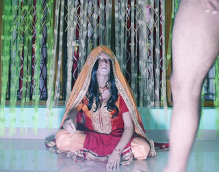 मेरे पति को वीर्य निकालने में विशेष रुचि है।