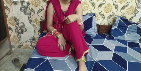 हिंदी सेक्स स्टोरी रोलप्ले - भारतीय देसी भाभी ने देर रात अपने प्रेमी से चुदाई की