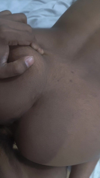 मेरी सेक्सी गर्लफ्रेंड के साथ डॉगी स्टाइल पोज़ में सेक्स