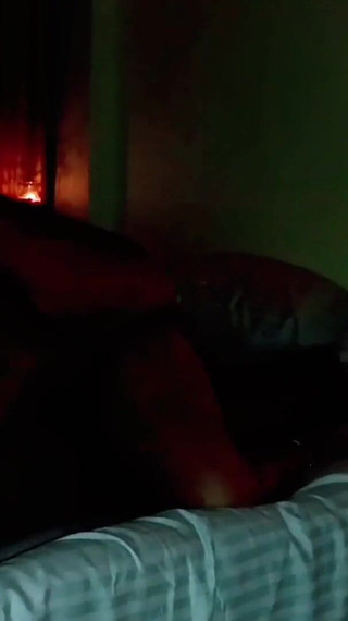 लखनऊ के होटल में दोस्तों की पत्नी के साथ हनीमून नाइट