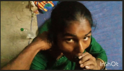 रात में अपने प्रेमी के साथ भारतीय देसी धोखाधड़ी वाली गृहिणी का सेक्स